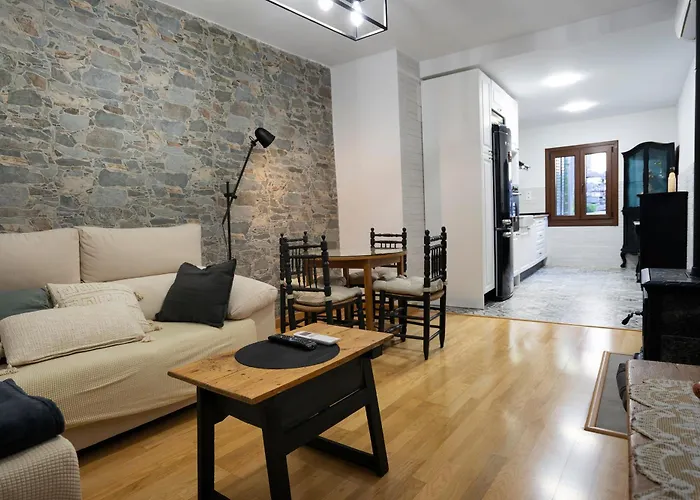 Appartamento Caleros 34 Centro Historico Con Patio By Keyhom