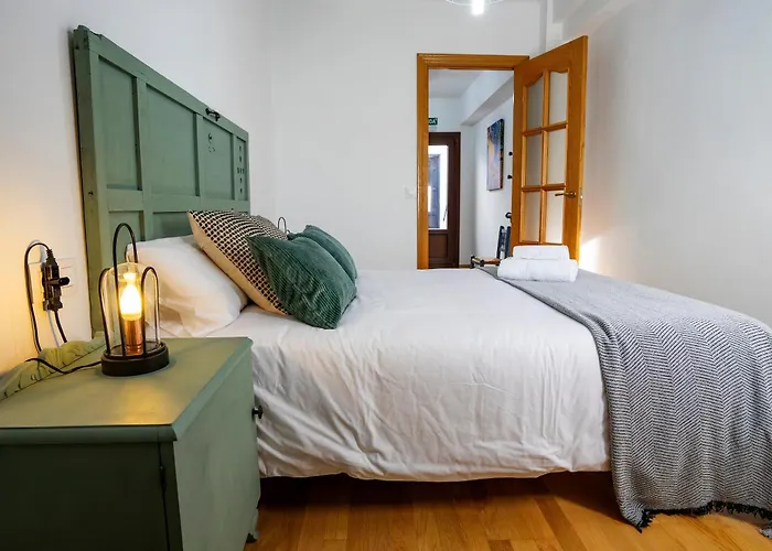 Caleros 34 Centro Historico Con Patio By Keyhom * Caces